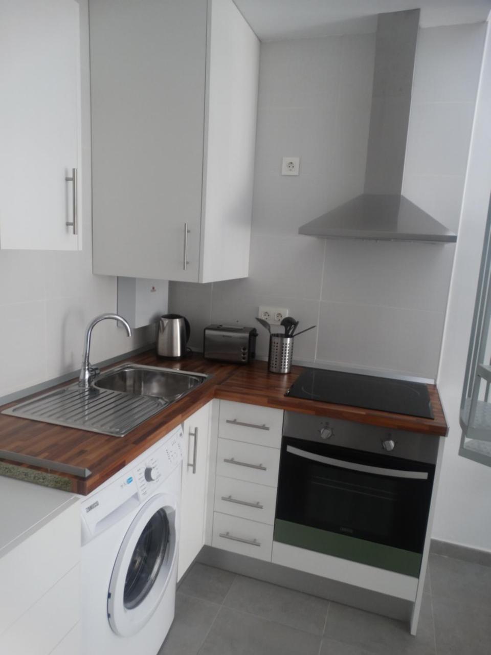 Malaga Apartamentos - Jinetes, 10 Екстериор снимка