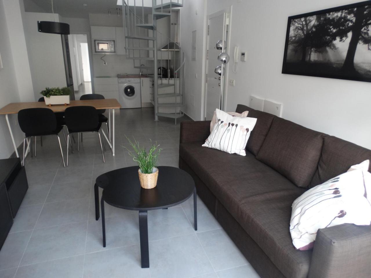 Malaga Apartamentos - Jinetes, 10 Екстериор снимка