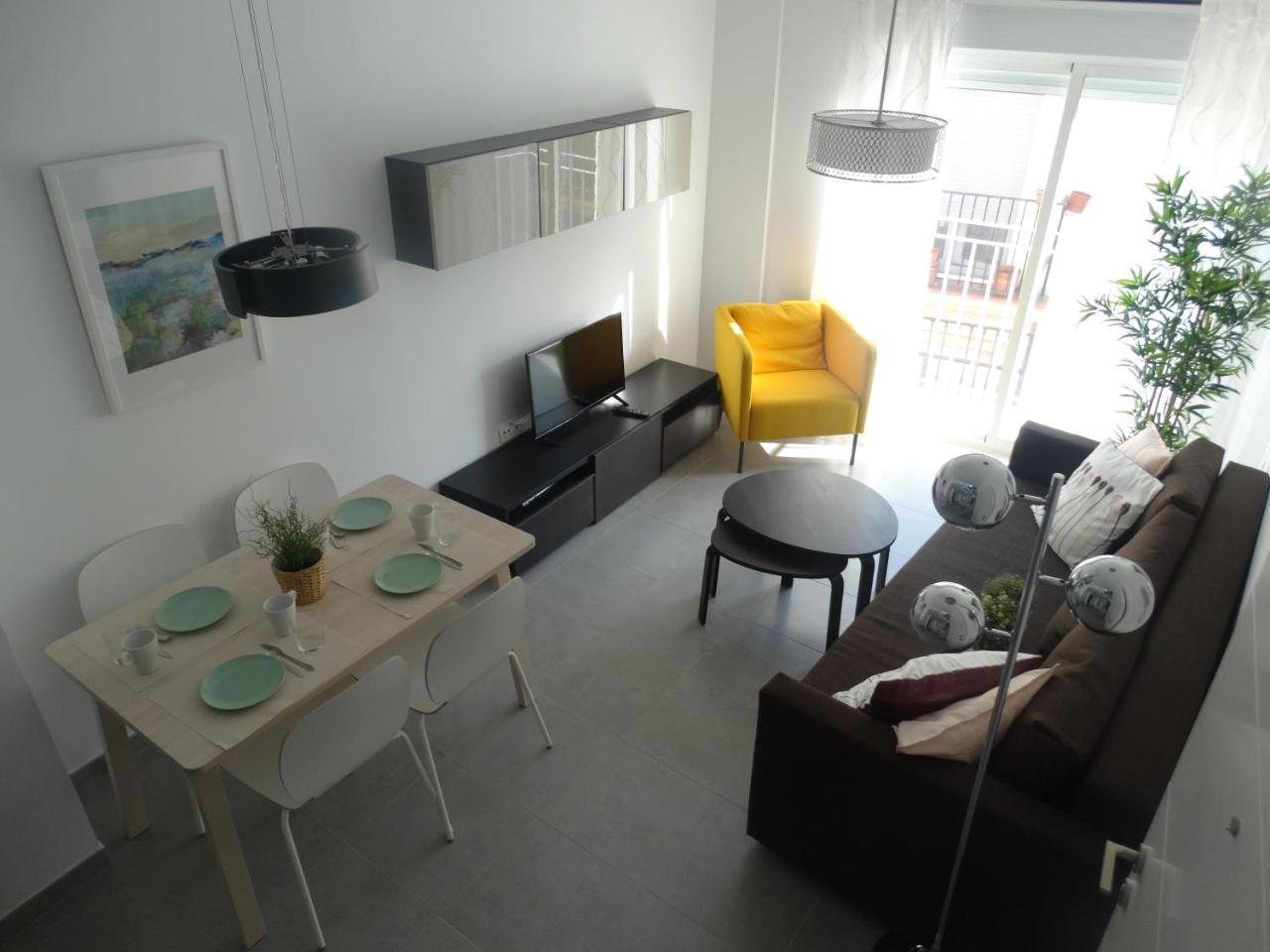 Malaga Apartamentos - Jinetes, 10 Екстериор снимка