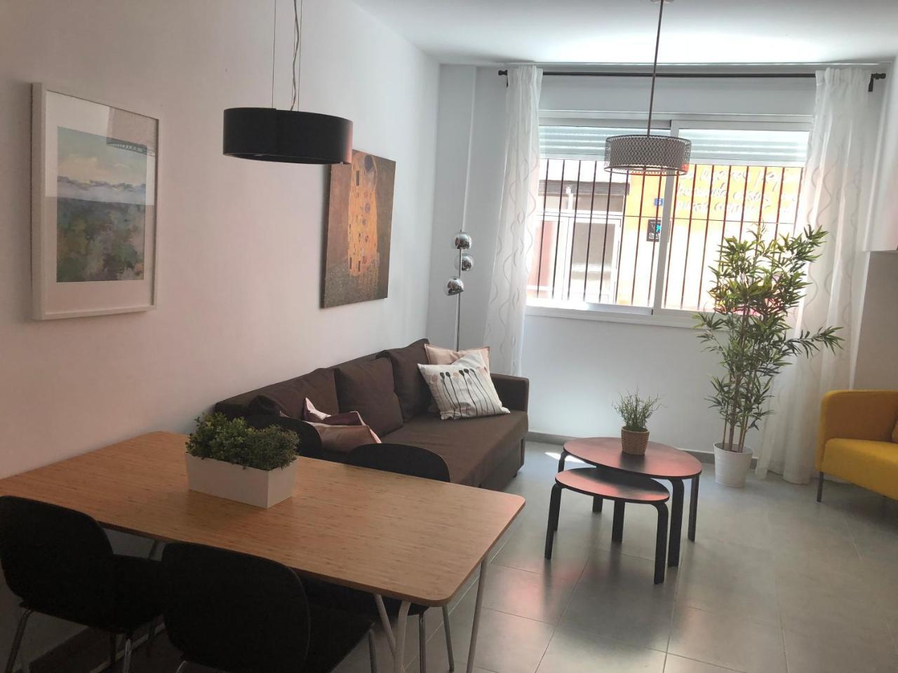 Malaga Apartamentos - Jinetes, 10 Екстериор снимка