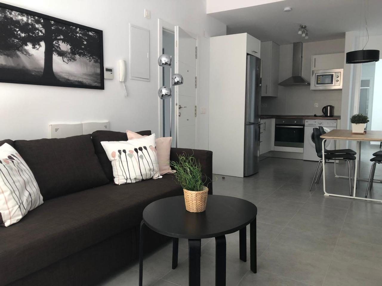 Malaga Apartamentos - Jinetes, 10 Екстериор снимка