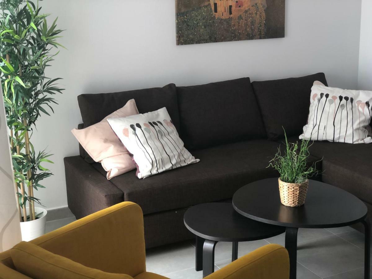 Malaga Apartamentos - Jinetes, 10 Екстериор снимка